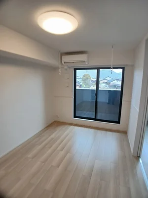 山口駅（山口県）のマンスリーマンション・ウィークリーマンション「ブラッサム 202・洋室(No.1226768)」メイン画像