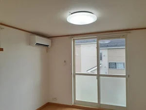 のマンスリーマンション・ウィークリーマンション「ハッピー・キャッツ 201・洋室(No.1226928)」メイン画像