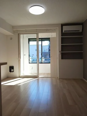 静岡県の大東建託リーシング株式会社のマンスリーマンション・ウィークリーマンション「テェーニメント・ブイピー２００ 102・洋室(No.1227012)」メイン画像