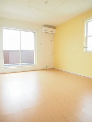 のマンスリーマンション・ウィークリーマンション「カーサ　ラッフィナートⅡ 201・洋室(No.1227055)」メイン画像