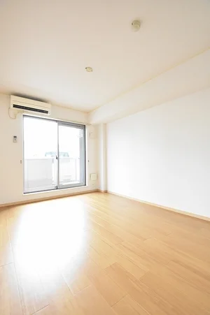 のマンスリーマンション・ウィークリーマンション「ルネサンス　サルタＢ 102・洋室(No.1227396)」メイン画像