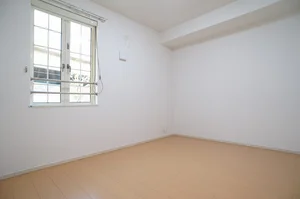 のマンスリーマンション・ウィークリーマンション「メゾン　ド　コッティⅠ 202・洋室(No.1227539)」メイン画像