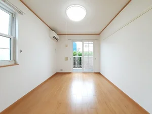 富山県の大東建託リーシング株式会社のマンスリーマンション・ウィークリーマンション「ゼファーⅠ 103・洋室(No.1227687)」メイン画像