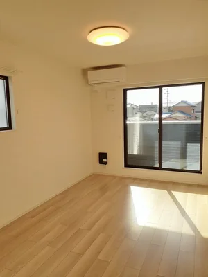 のマンスリーマンション・ウィークリーマンション「Ｐｅｓｃａ（ペスカ） 201・洋室(No.1227796)」メイン画像