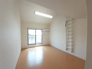 のマンスリーマンション・ウィークリーマンション「ロイヤルハピネス 204・洋室(No.1227815)」メイン画像