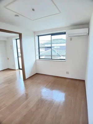 のマンスリーマンション・ウィークリーマンション「メゾン・カルフール 203・洋室(No.1228023)」メイン画像