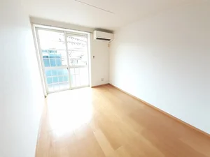 のマンスリーマンション・ウィークリーマンション「パラディ３ 102・洋室(No.1228070)」メイン画像