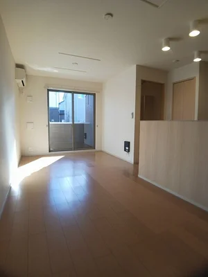 のマンスリーマンション・ウィークリーマンション「シャルム　パピヨン 104・洋室(No.1228343)」メイン画像