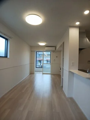 のマンスリーマンション・ウィークリーマンション「ピアニッシモⅡ 104・洋室(No.1228655)」メイン画像