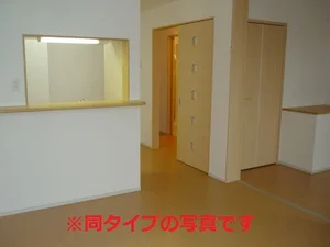 のマンスリーマンション・ウィークリーマンション「エム・エイチ　キューブド 202・洋室(No.1228768)」メイン画像