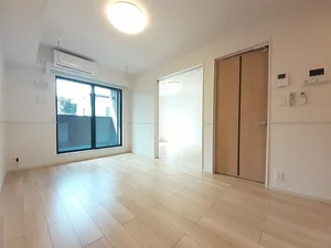 のマンスリーマンション・ウィークリーマンション「クレストヴィラ 202・洋室(No.1228783)」メイン画像