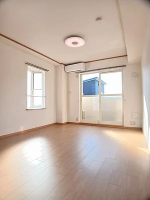 のマンスリーマンション・ウィークリーマンション「レーベンⅡ 201・洋室(No.1228987)」メイン画像