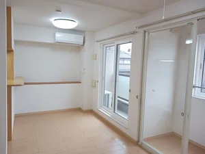 のマンスリーマンション・ウィークリーマンション「セトル・アンソレイユ　Ｂ 202・洋室(No.1229029)」メイン画像