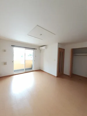 のマンスリーマンション・ウィークリーマンション「ファミーユ　アン 104・洋室(No.1229103)」メイン画像