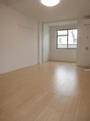 大津市のマンスリーマンション・ウィークリーマンション「Ｆｉｅｌｄ　Ｓｈａｌｌｏｗｓ 202・洋室(No.1229109)」メイン画像