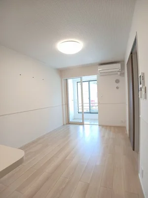 滋賀県のマンスリーマンション・ウィークリーマンション「レモングラス 103・洋室(No.1229114)」メイン画像