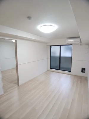 のマンスリーマンション・ウィークリーマンション「グロブナーコート丹波口 201・洋室(No.1229115)」メイン画像