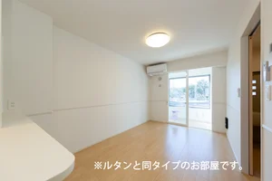 のマンスリーマンション・ウィークリーマンション「シュシュメゾンぴあのアンジュＢ 102・洋室(No.1229293)」メイン画像