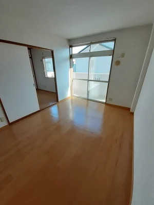 のマンスリーマンション・ウィークリーマンション「カームハウス 105・洋室(No.1229297)」メイン画像