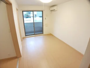 のマンスリーマンション・ウィークリーマンション「セレノカーサⅢ 103・洋室(No.1229390)」メイン画像