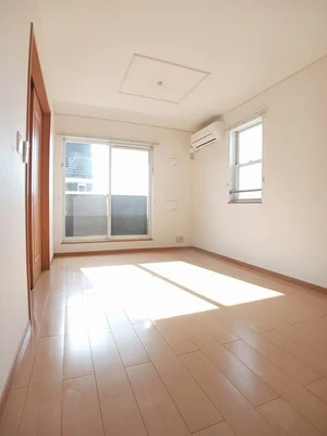 のマンスリーマンション・ウィークリーマンション「Ｋ・Ｒ・Ｋ　Ｐｒｅｓｓｏ　Ｂ 201・洋室(No.1229448)」メイン画像