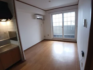 のマンスリーマンション・ウィークリーマンション「ア・スプリングＢ 202・洋室(No.1229498)」メイン画像