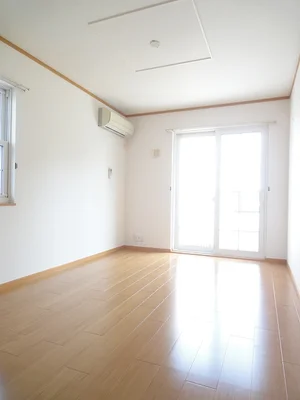 のマンスリーマンション・ウィークリーマンション「クレンツェントハオスＳ　Ａ 101・洋室(No.1229521)」メイン画像