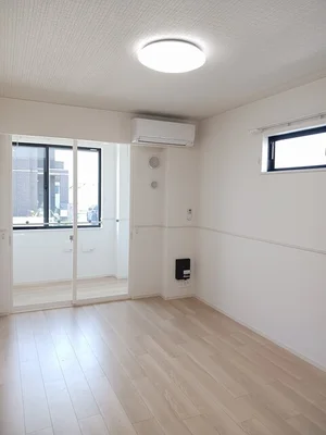 のマンスリーマンション・ウィークリーマンション「ヒカルサ浜松渡瀬町 103・洋室(No.1229655)」メイン画像