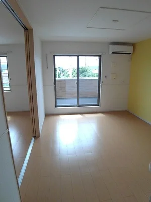 のマンスリーマンション・ウィークリーマンション「ラ・アクア　ウエスト 201・洋室(No.1230001)」メイン画像