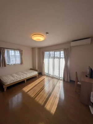 のマンスリーマンション・ウィークリーマンション「【三島駅徒歩6分🚶‍♂️】📶Wi-Fi無料＆🛋家具家電完備！出張に最適なお部屋✨ 404(No.1230016)」メイン画像