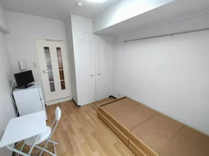 のマンスリーマンション・ウィークリーマンション「駅から徒歩8分！家具家電付きアパートメント 104・家具家電付きアパート(No.1230039)」メイン画像