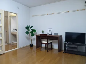 神戸市須磨区のマンスリーマンション・ウィークリーマンション「🌈新規オープン賃料半額　須磨駅徒歩3分‼️角部屋🎵部屋から海が見えます⛵Wifi無料👌スマートTV📺メゾンドソガワ 201(No.1230069)」メイン画像