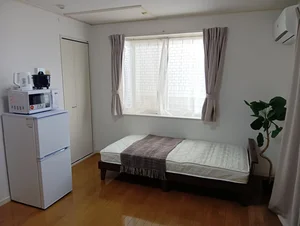 神戸市須磨区のマンスリーマンション・ウィークリーマンション「🌈新規オープン賃料半額　須磨駅徒歩3分‼️角部屋✨部屋から海が見えます⛵Wifi無料👌スマートTV📺メゾンドソガワ 203(No.1230071)」メイン画像