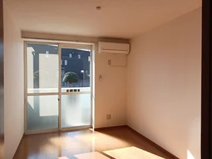 のマンスリーマンション・ウィークリーマンション「サンパティークおかもとＡ 103・洋室(No.1230236)」メイン画像