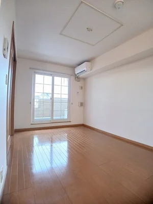 のマンスリーマンション・ウィークリーマンション「グリーンヒルミヤケⅠ 203・洋室(No.1230444)」メイン画像