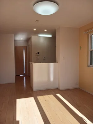 のマンスリーマンション・ウィークリーマンション「セレーノⅠ 101・洋室(No.1230449)」メイン画像