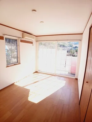 領石通駅（高知県）のマンスリーマンション・ウィークリーマンション「フローラル　Ⅱ 101・洋室(No.1230474)」メイン画像