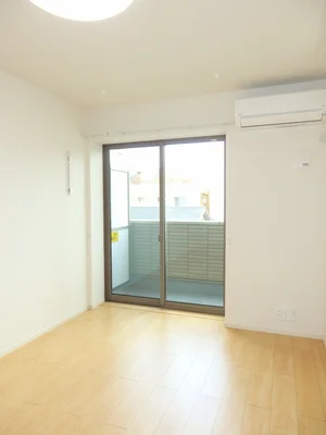 のマンスリーマンション・ウィークリーマンション「アプローズ　かにや 107・洋室(No.1230481)」メイン画像