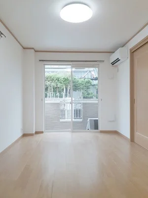 静岡市葵区のマンスリーマンション・ウィークリーマンション「フローラ 101・洋室(No.1230681)」メイン画像