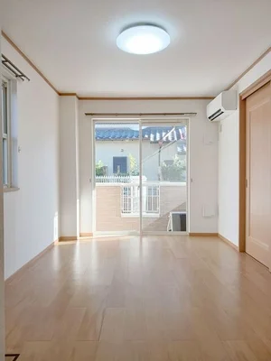 のマンスリーマンション・ウィークリーマンション「フローラ 101・洋室(No.1230681)」メイン画像