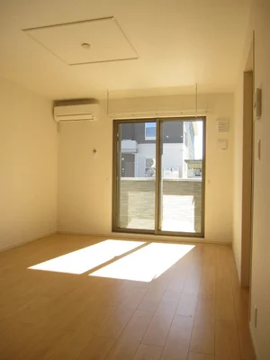 のマンスリーマンション・ウィークリーマンション「サスナムーン 105・洋室(No.1230695)」メイン画像