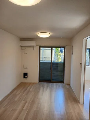 のマンスリーマンション・ウィークリーマンション「サンヴェール　蔵波　１２ 102・洋室(No.1230737)」メイン画像