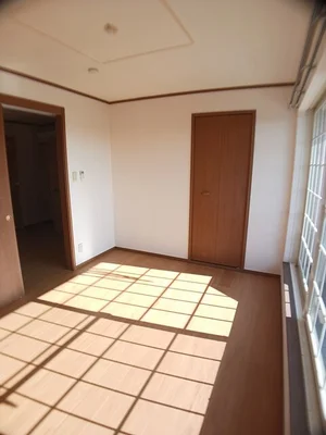 のマンスリーマンション・ウィークリーマンション「アラモード　Ⅱ 201・洋室(No.1230847)」メイン画像