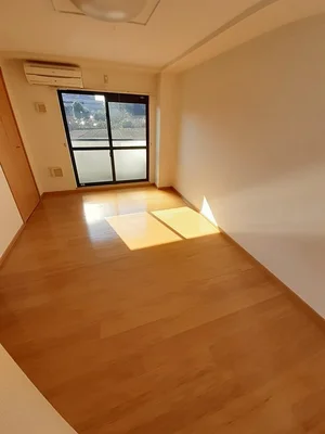 のマンスリーマンション・ウィークリーマンション「カーサ・アウローラ 202・洋室(No.1231105)」メイン画像