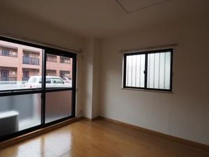 のマンスリーマンション・ウィークリーマンション「ジュネス５ 103・洋室(No.1231123)」メイン画像