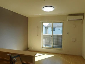 のマンスリーマンション・ウィークリーマンション「カルメーラ 201・洋室(No.1231295)」メイン画像