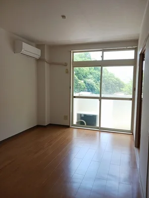 のマンスリーマンション・ウィークリーマンション「ファミール安東 201・洋室(No.1231403)」メイン画像