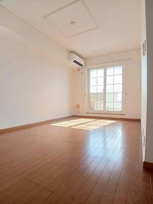 のマンスリーマンション・ウィークリーマンション「ビュー愛里洲 203・洋室(No.1231460)」メイン画像