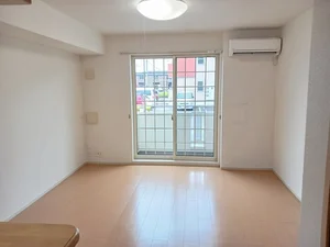 のマンスリーマンション・ウィークリーマンション「エレガンソーレⅡ 102・洋室(No.1231634)」メイン画像