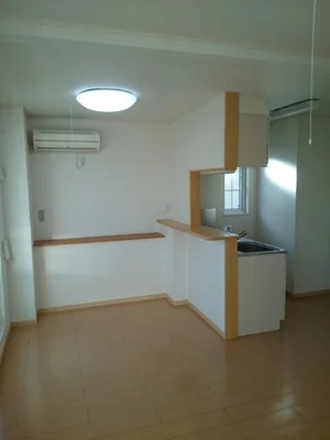 のマンスリーマンション・ウィークリーマンション「ラッフィナート・Ｍ　Ｃ 201・洋室(No.1231757)」メイン画像